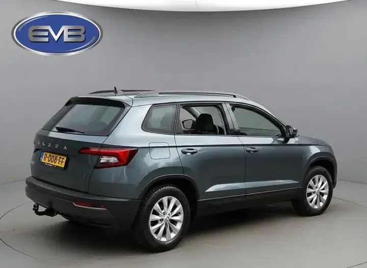 Skoda Karoq 2021 photo 3