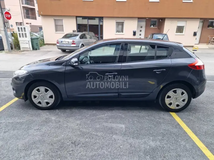 Renault Megane 2009 photo 5