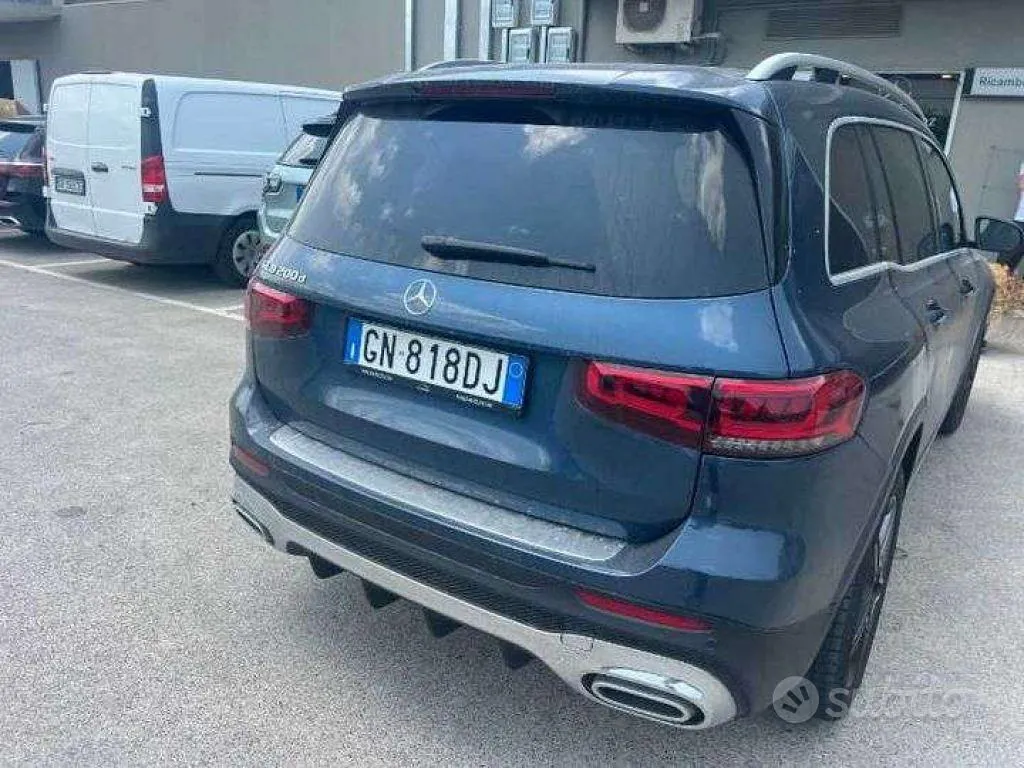 Mercedes-Benz Glb 2023 photo 4