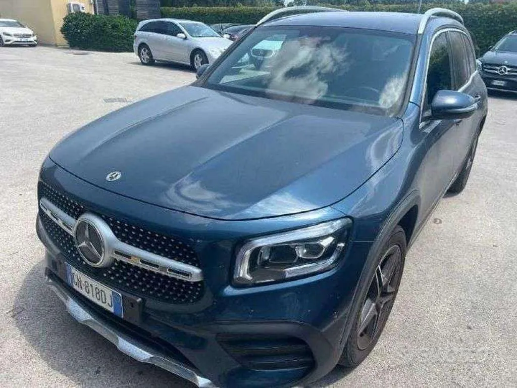 Mercedes-Benz Glb 2023 photo 2