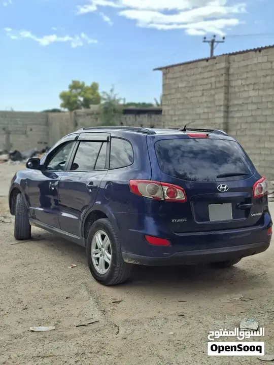Hyundai Santa Fe 2012 photo 2