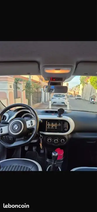 Renault Twingo 2019 photo 3