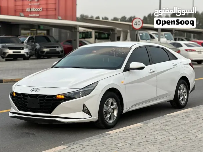 Hyundai Elantra 2022 photo 4