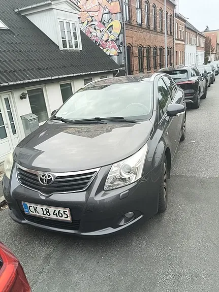 Toyota Avensis 2009 photo 3