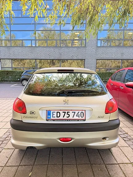Peugeot 206 2005 photo 4