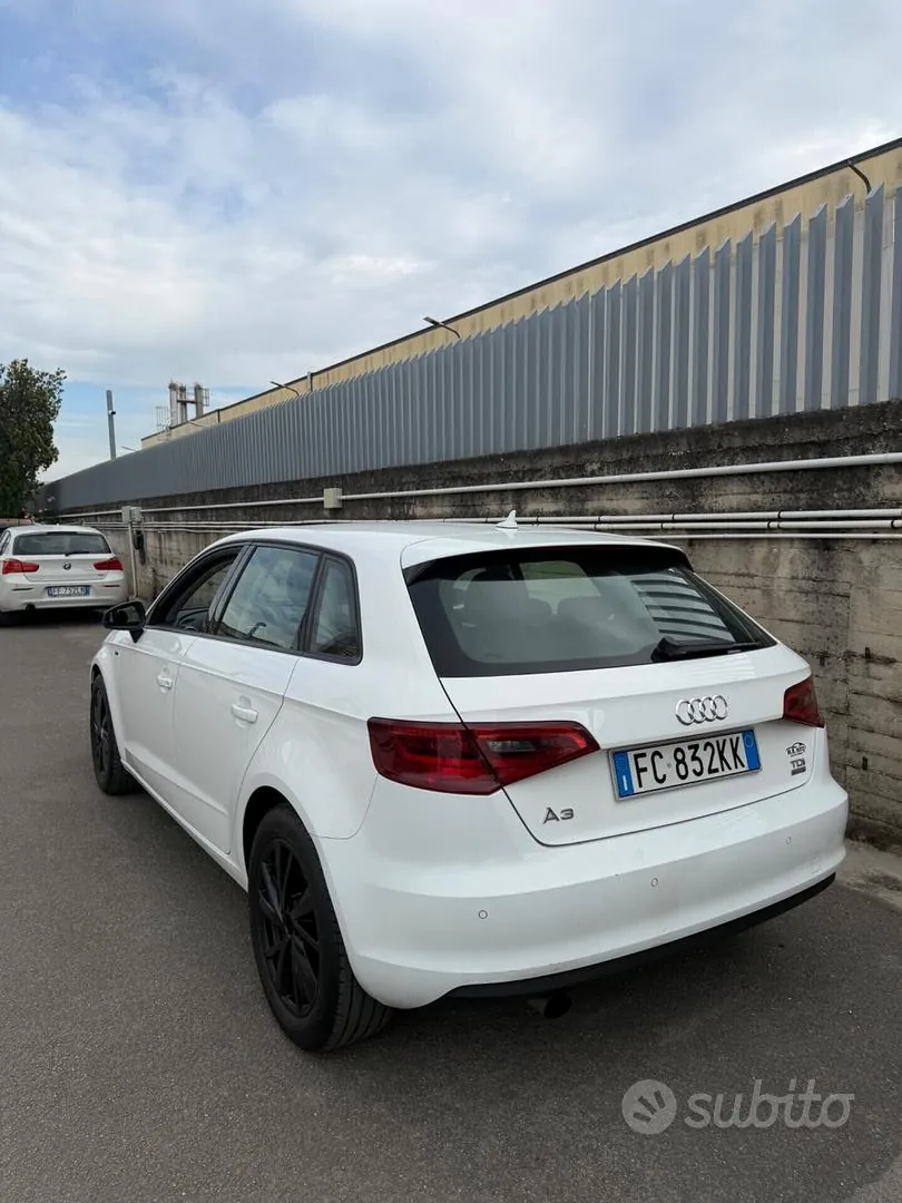 Audi A3 2016 photo 4