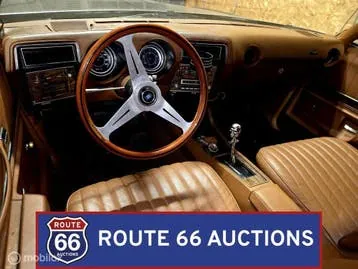 Oldsmobile Cutlass Supreme 1973 photo 2