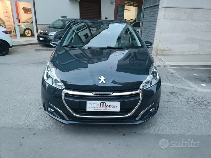 Peugeot 208 2016 photo 2