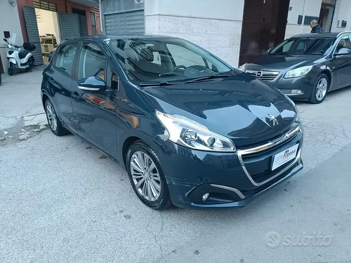 Peugeot 208 2016 photo 3