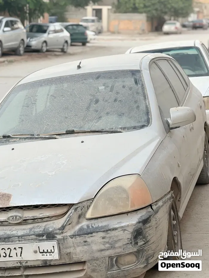 Kia Rio 2004 photo 2