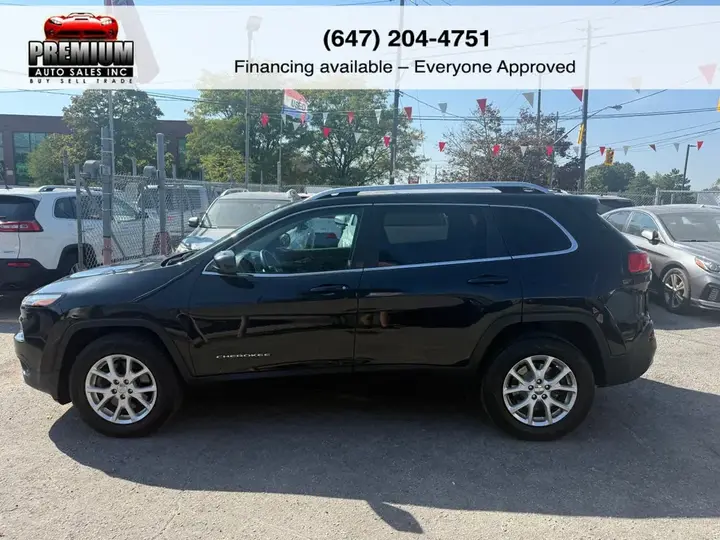 Jeep Cherokee 2016 photo 3