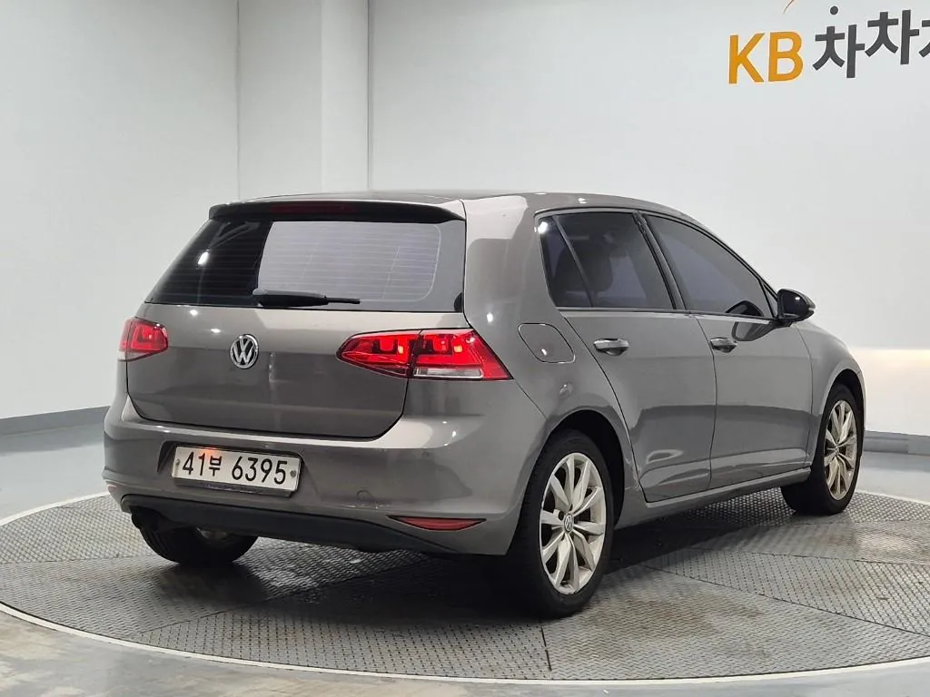 Volkswagen Golf 2015 photo 3