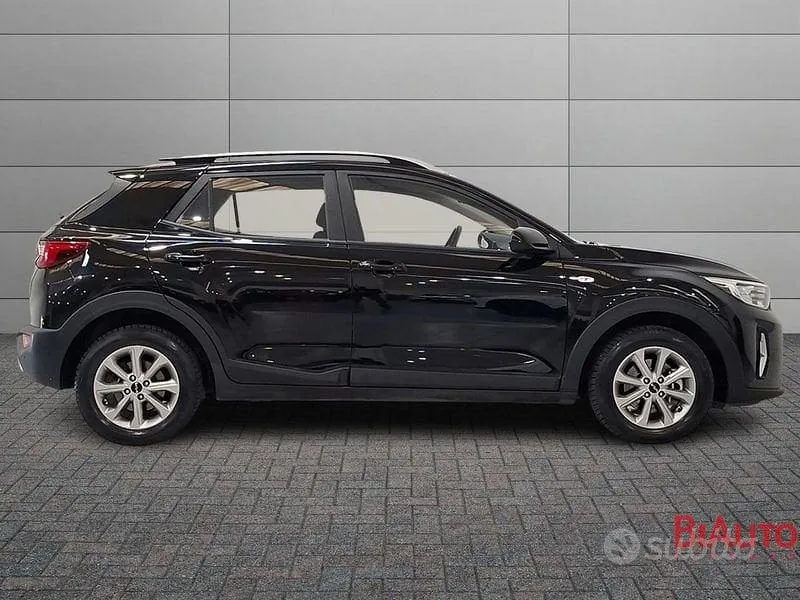 Kia Stonic 2022 photo 3