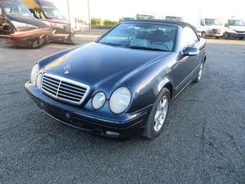 Mercedes-Benz Clk200 Kompressor 2000 photo 3
