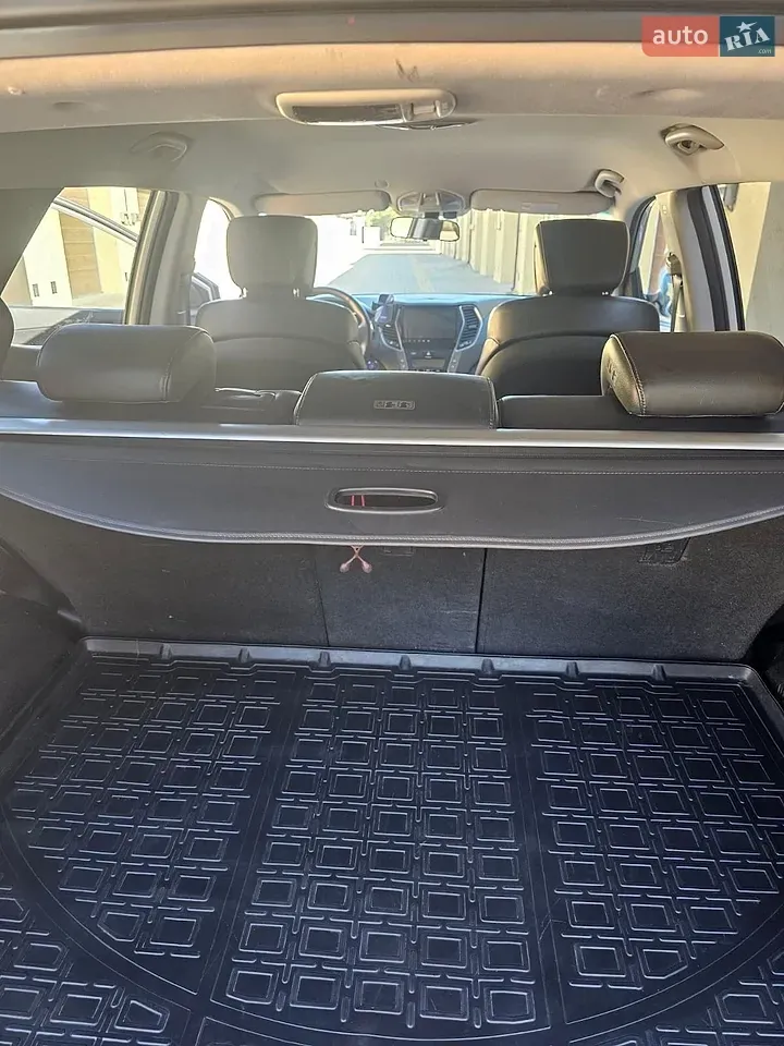 Hyundai Santa Fe 2014 photo 3