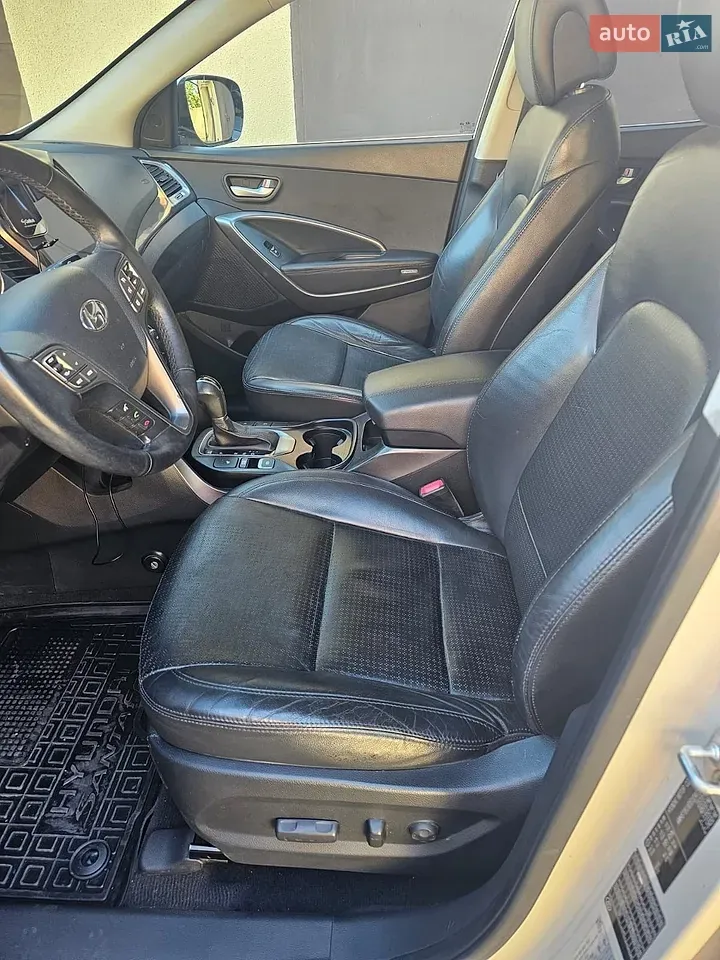 Hyundai Santa Fe 2014 photo 5