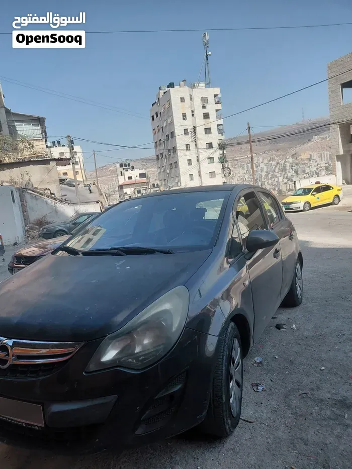 Opel Corsa 2014 photo 2