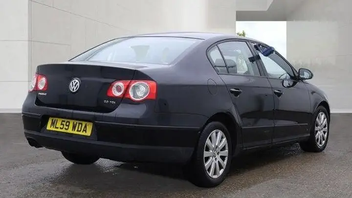 Volkswagen Passat 2009 photo 5