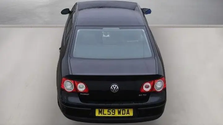 Volkswagen Passat 2009 photo 3