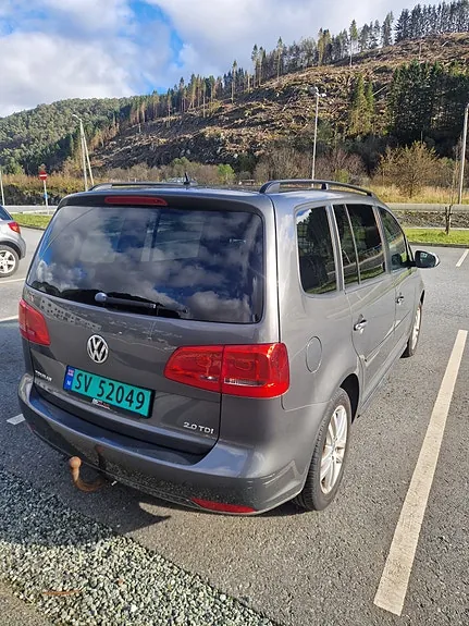 Volkswagen Touran 2015 photo 4