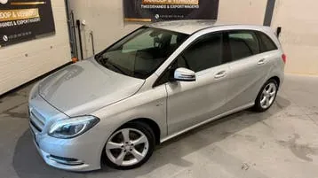 Mercedes-Benz B180 Cdi 2013 photo 3