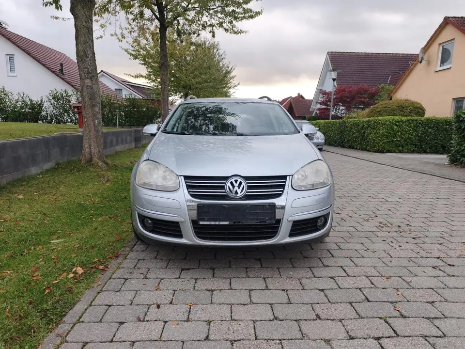 Volkswagen Golf V