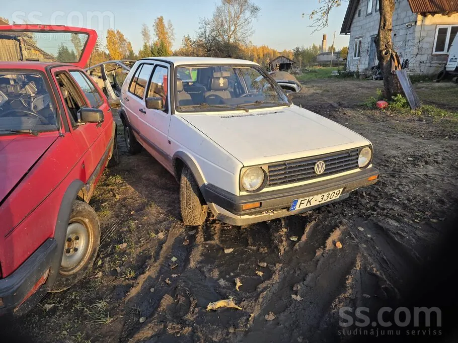 Volkswagen Golf 2