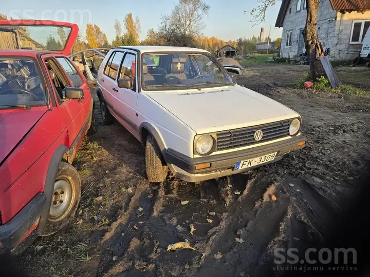 Volkswagen Golf 2