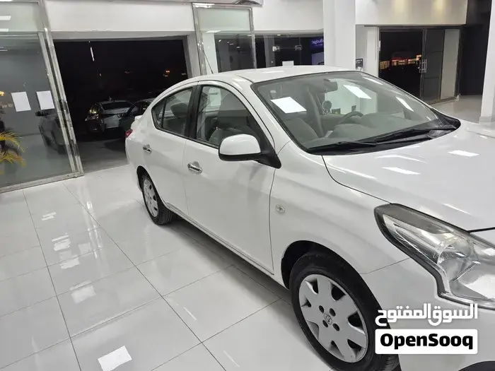 Nissan Sunny 2022 photo 2