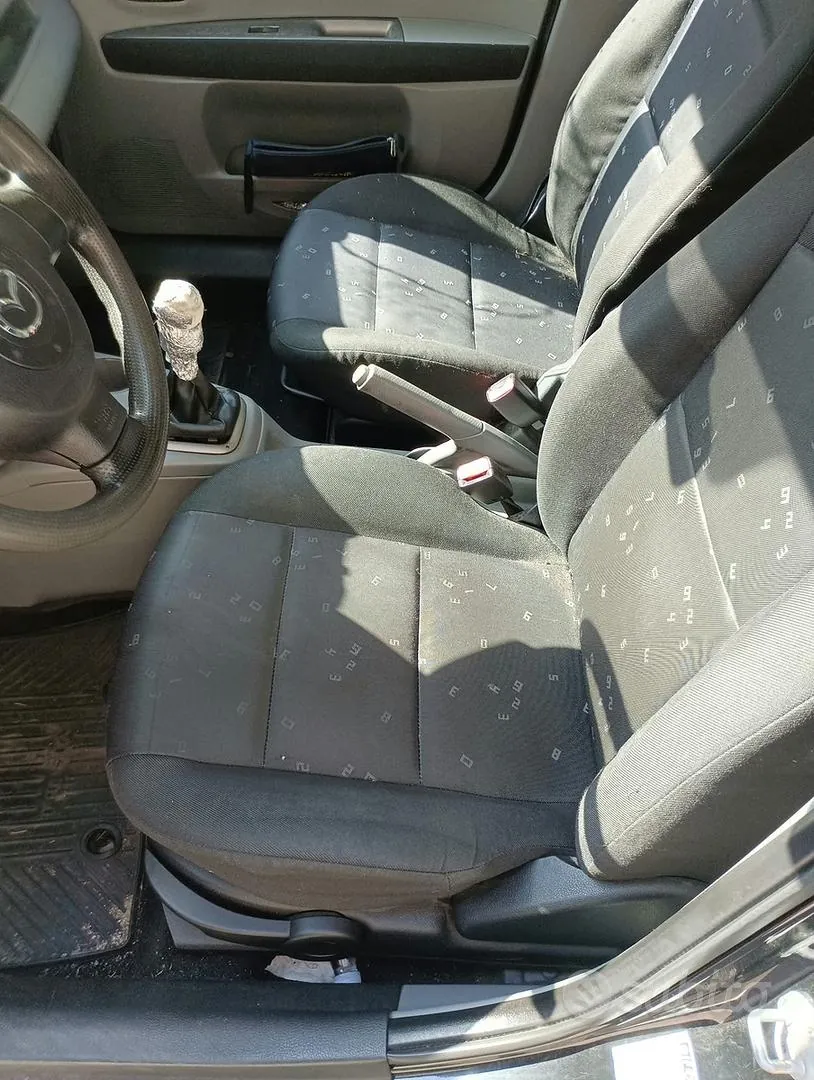 Mazda 2 2008 photo 5