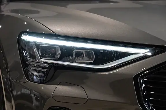 Audi E-Tron 2022 photo 4