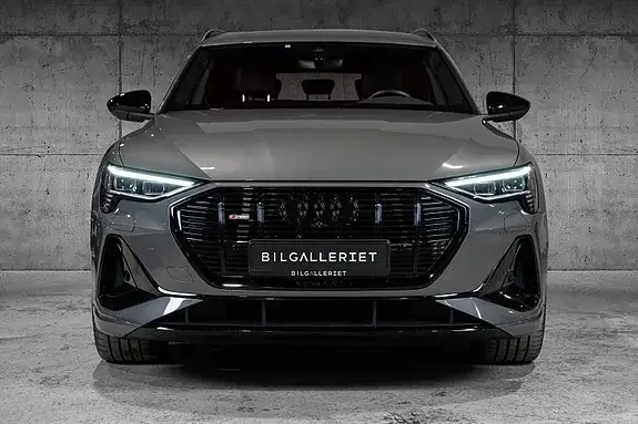 Audi E-Tron 2022 photo 2