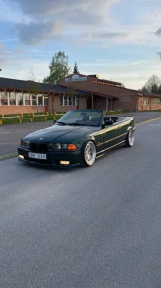 BMW 320I 1999 photo 2