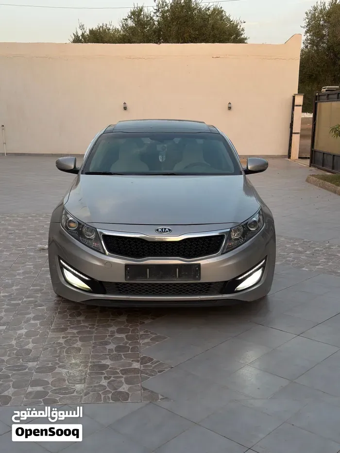 Kia K5 2012 photo 5