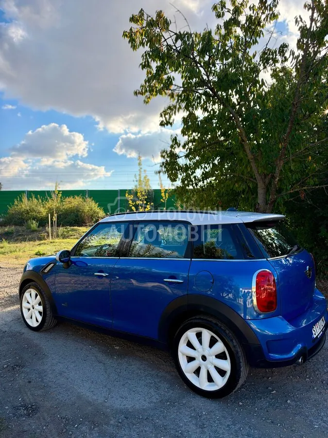 Mini Countryman 2012 photo 3
