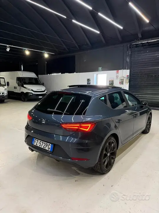 Seat Leon 2019 photo 4
