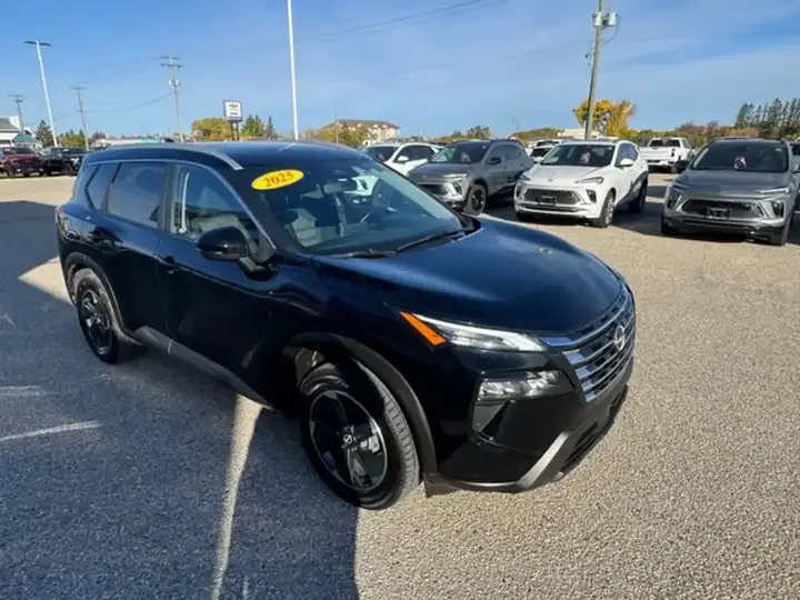 Nissan Rogue 2025 photo 3