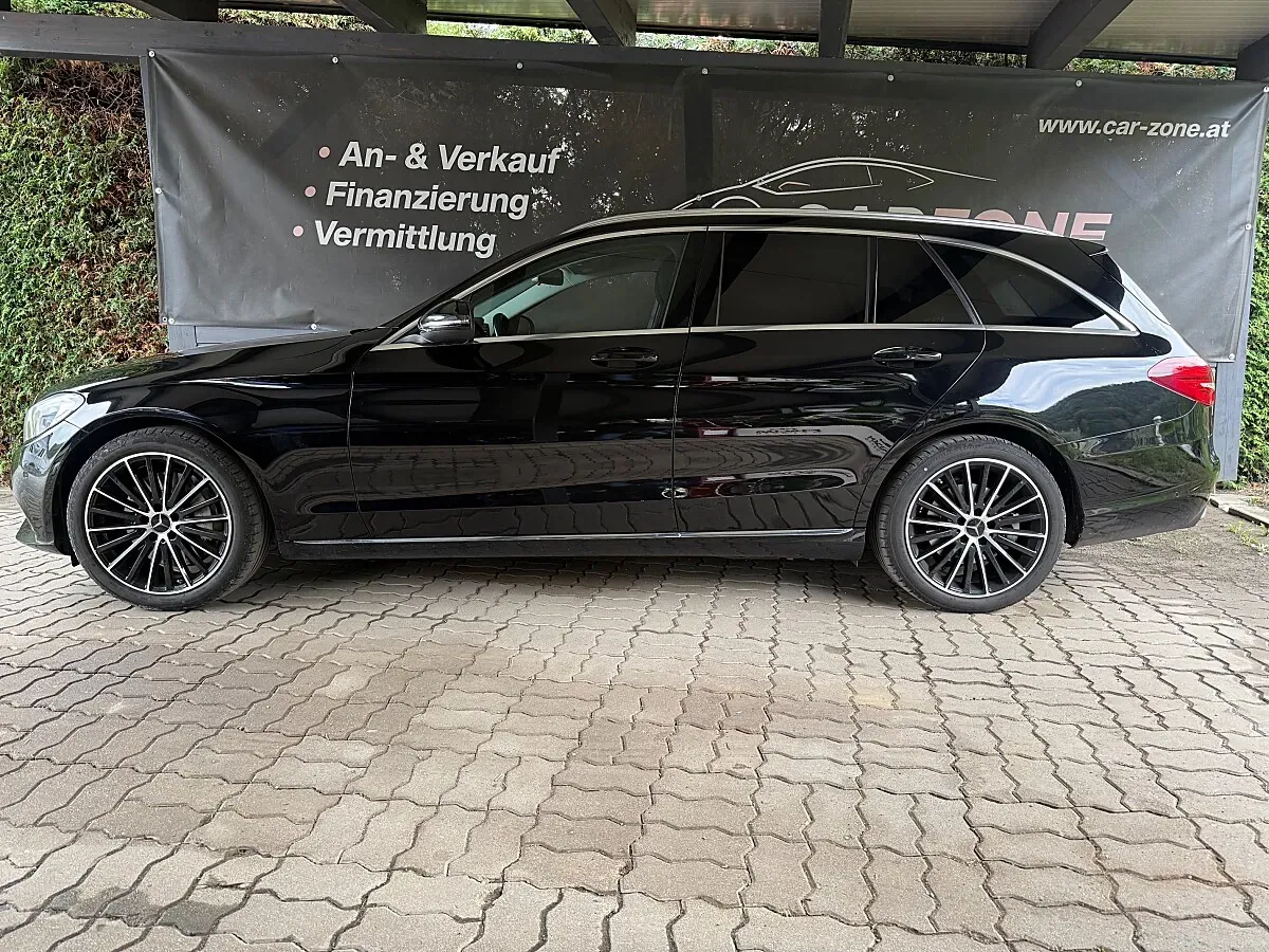 Mercedes-Benz C-Class 2016 photo 3