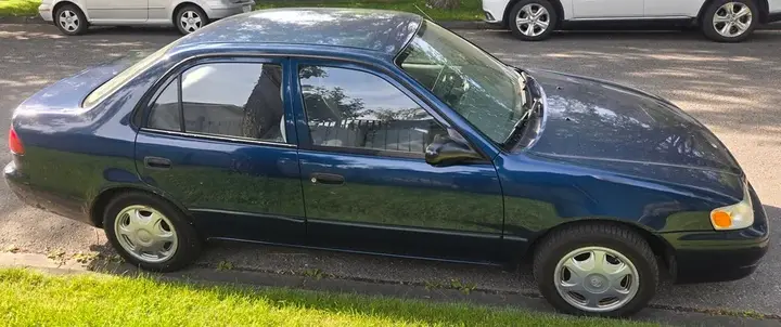 Toyota Corolla 1998 photo 3