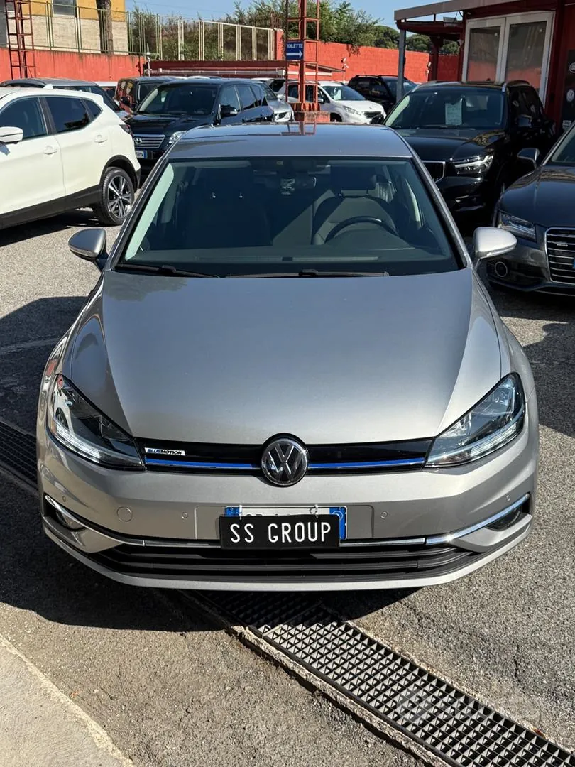 Volkswagen Golf 2020 photo 2
