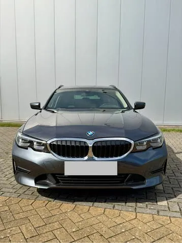 BMW 320E Touring 2021 photo 2
