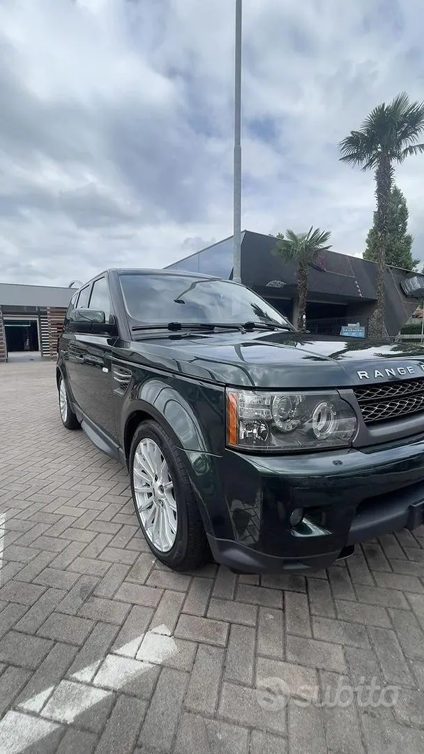 Land Rover Range Rover Sport 2011 photo 4