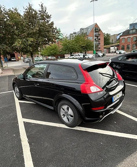 Volvo C30 2011 photo 2