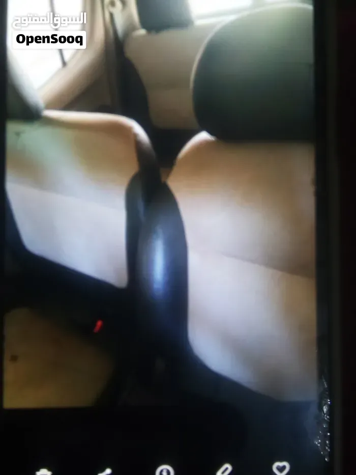 Mitsubishi L200 2010 photo 3