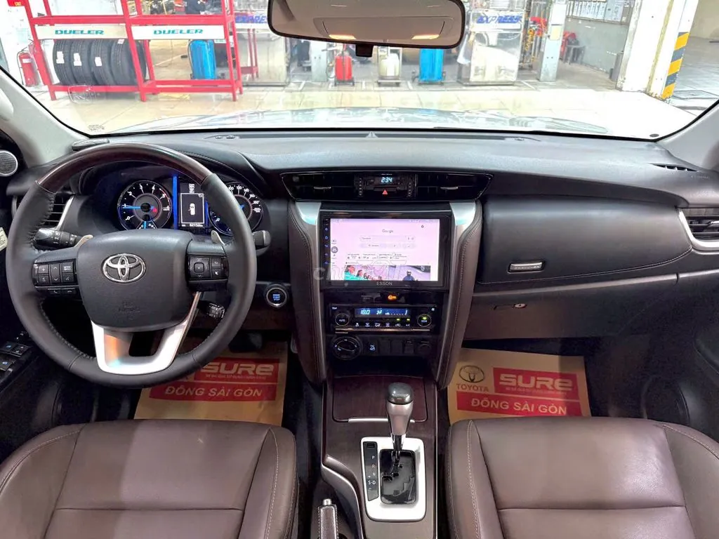 Toyota Fortuner 2018 photo 5