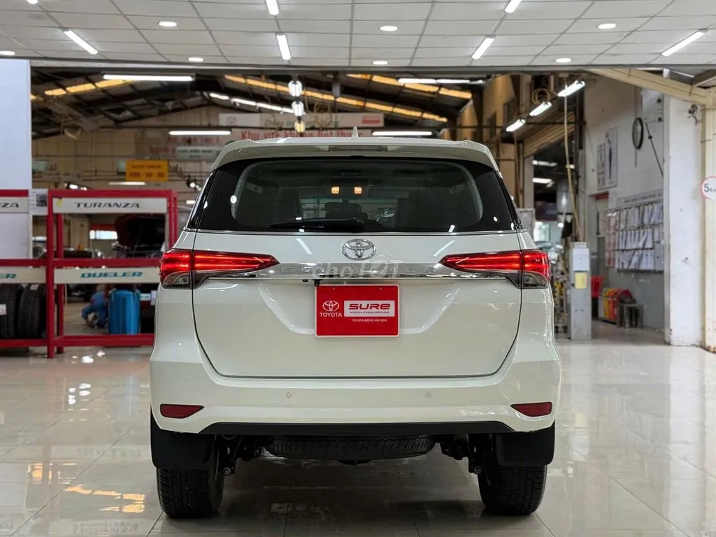 Toyota Fortuner 2018 photo 4