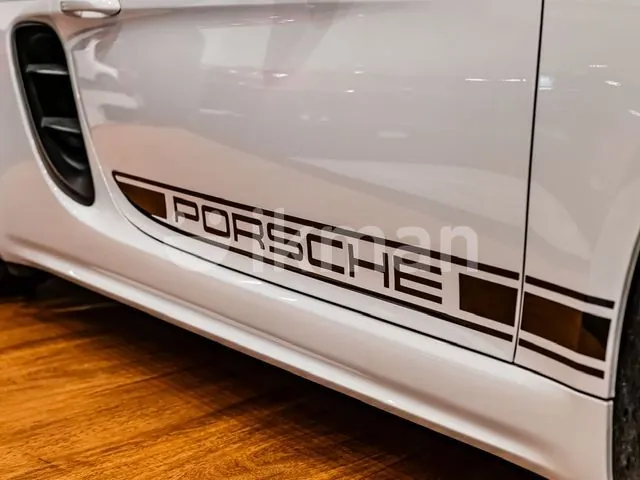Porsche 718 Cayman 2024 photo 5