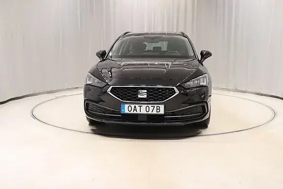 Seat Leon 2025 photo 2