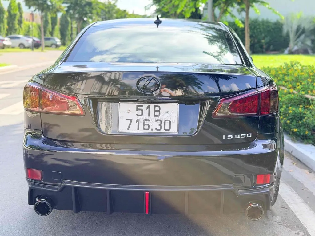 Lexus Is 2010 photo 3