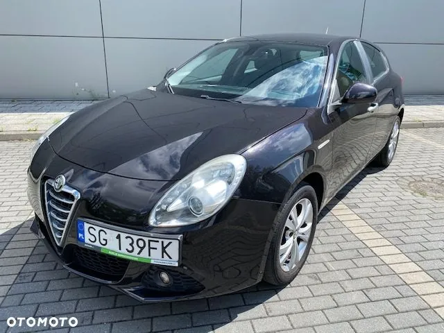 Alfa Romeo Giulietta 2011 photo 2